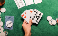 Học chơi Poker cơ bản, kiếm tiền đơn giản