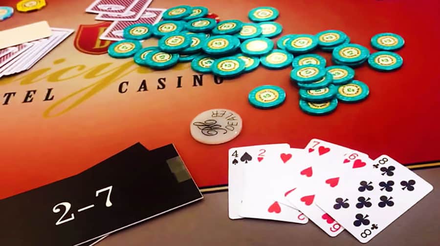 Những điều căn bản về biến thể 2-7 Triple Draw trong Poker