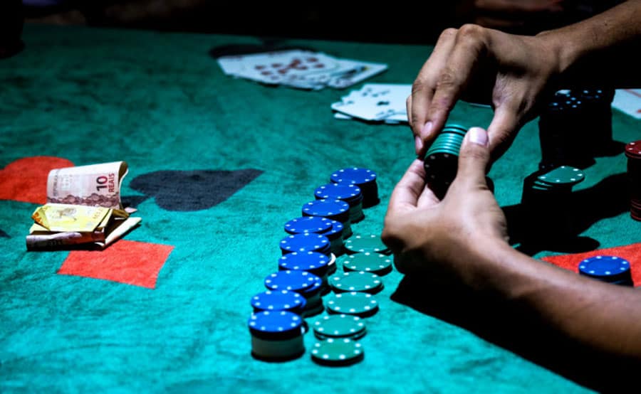 Cách tính tỷ lệ cược Poker online tốt nhất