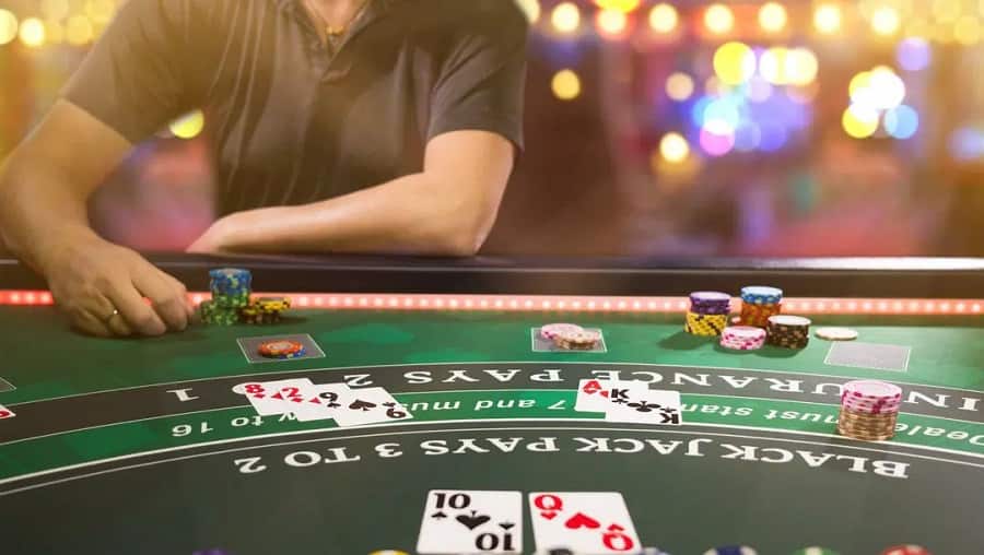 Khái niệm và tầm quan trọng của lệnh Split trong Blackjack